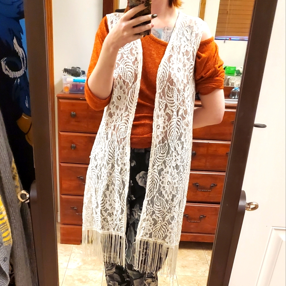 Academia coverup/vest